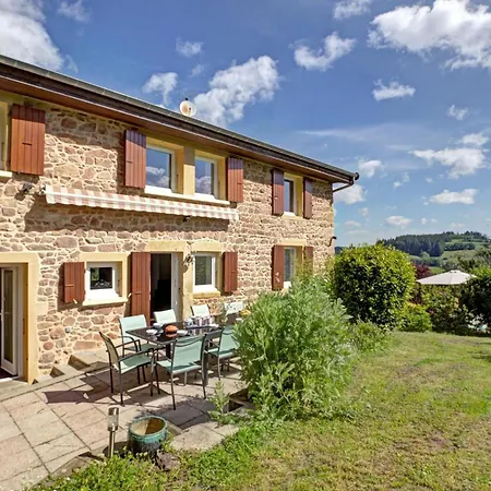 Maison De Spacieuse Avec Jardin Et Animaux Admis - Fr-1-496-247